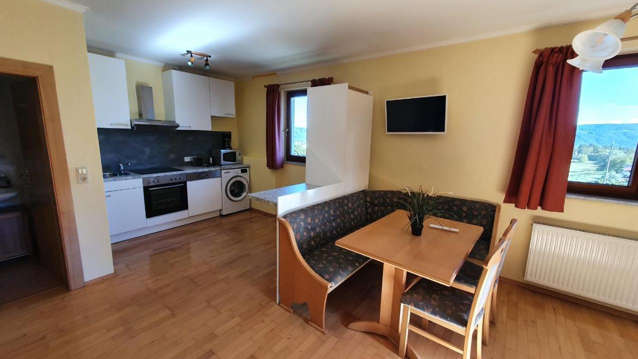 Appartement Zur Post Ferlach Exterior foto